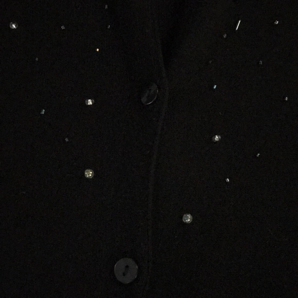 Black beaded cardigan sweater set 1X encrusted tank top sweater & button front - Picture 4 of 11